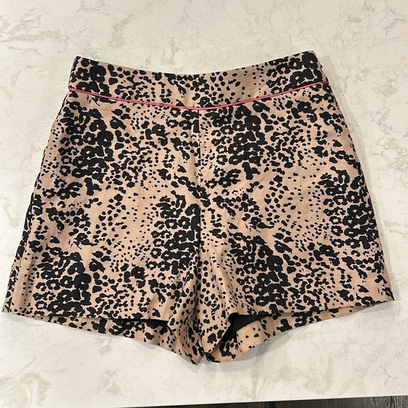 J. Crew Leopard Print Trouser Lined Linen Blend Shorts Size 6 - Picture 13 of 16